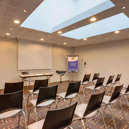 Kyriad Rennes Nord Hotel Екстер'єр фото