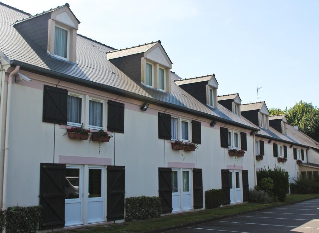 Kyriad Rennes Nord Hotel Екстер'єр фото