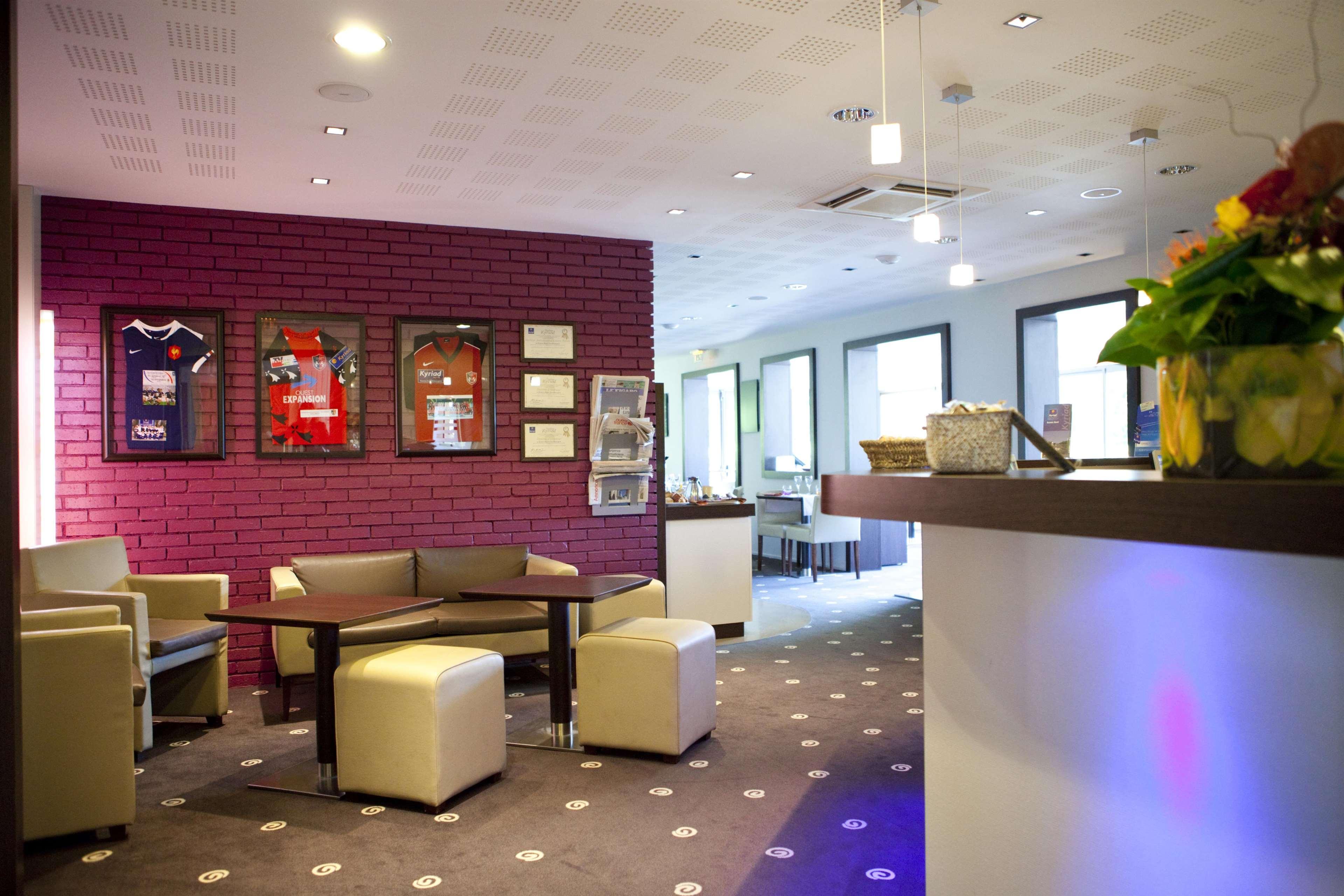 Kyriad Rennes Nord Hotel Екстер'єр фото